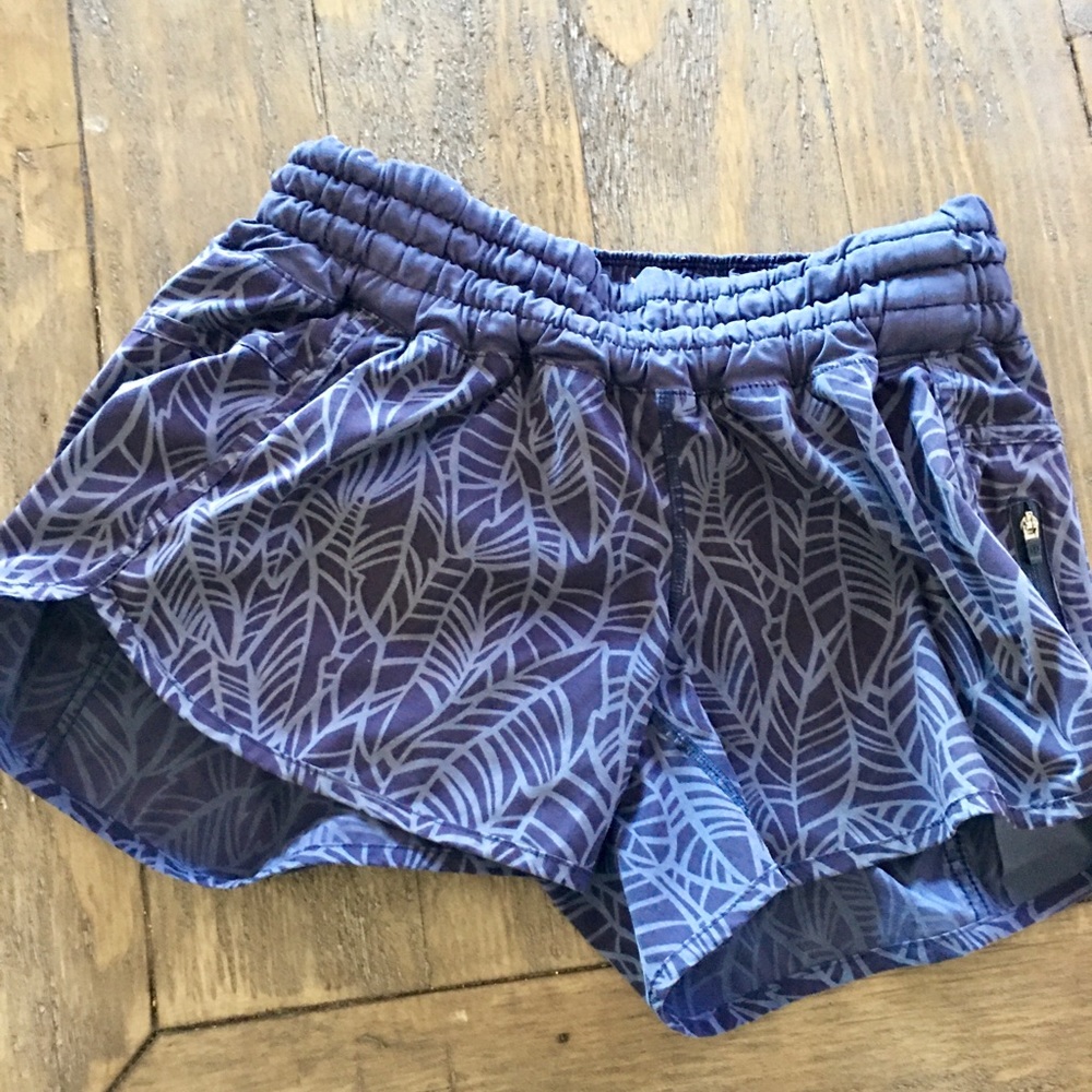 Lululemon 4 way tracker shorts
